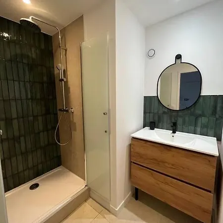 Appart Spacieux De 4 * Elbeuf
